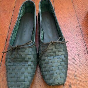 Freda Salvador Jada woven BALLET FLAT Size 8-1/2 Dark Green (BRAND NEW)